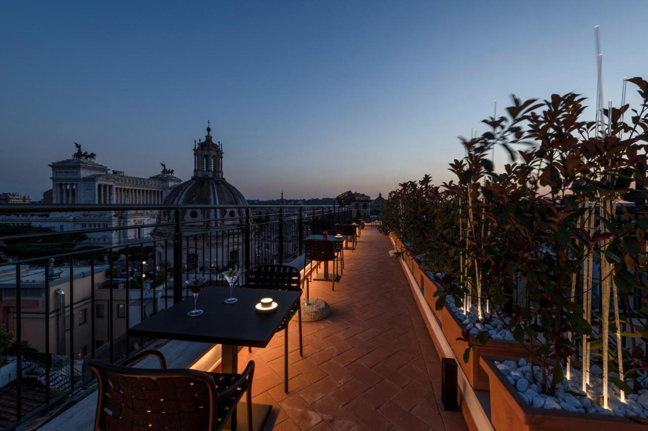 Hotel H10 Palazzo Galla Roma Exterior foto